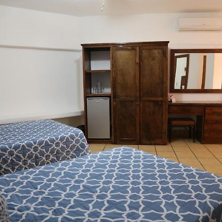 Hotel Mar De Cortez กาโบซานลูกัส ภายนอก รูปภาพ