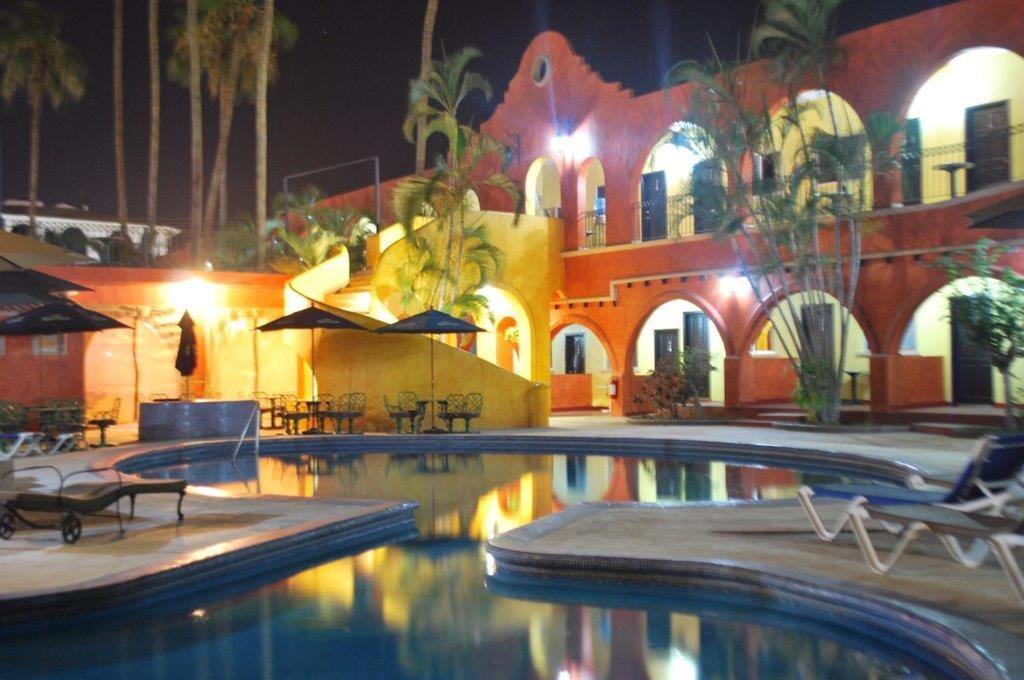 Hotel Mar De Cortez กาโบซานลูกัส ภายนอก รูปภาพ