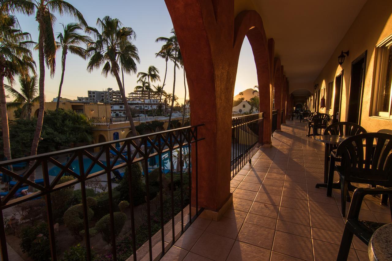 Hotel Mar De Cortez กาโบซานลูกัส ภายนอก รูปภาพ