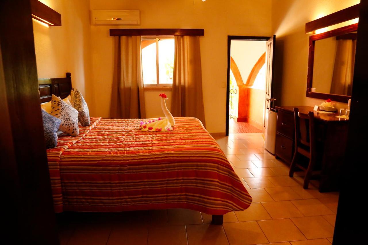 Hotel Mar De Cortez กาโบซานลูกัส ภายนอก รูปภาพ